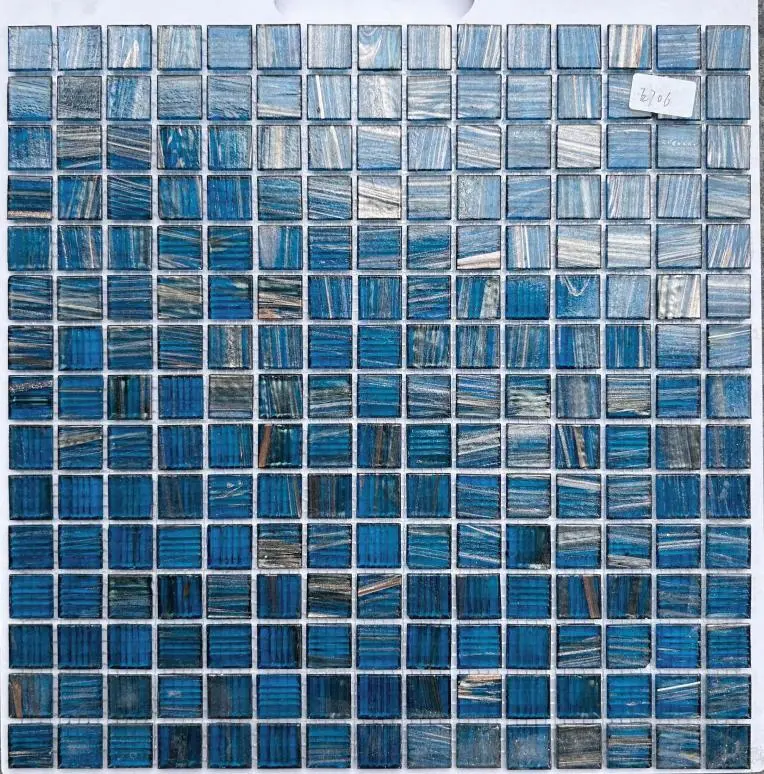 E706 | 327x327mm | Glossy 1