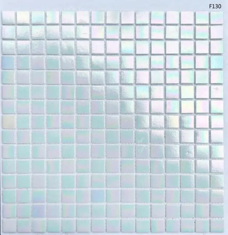 F130 | 327 x 327 mm | Brillant 1