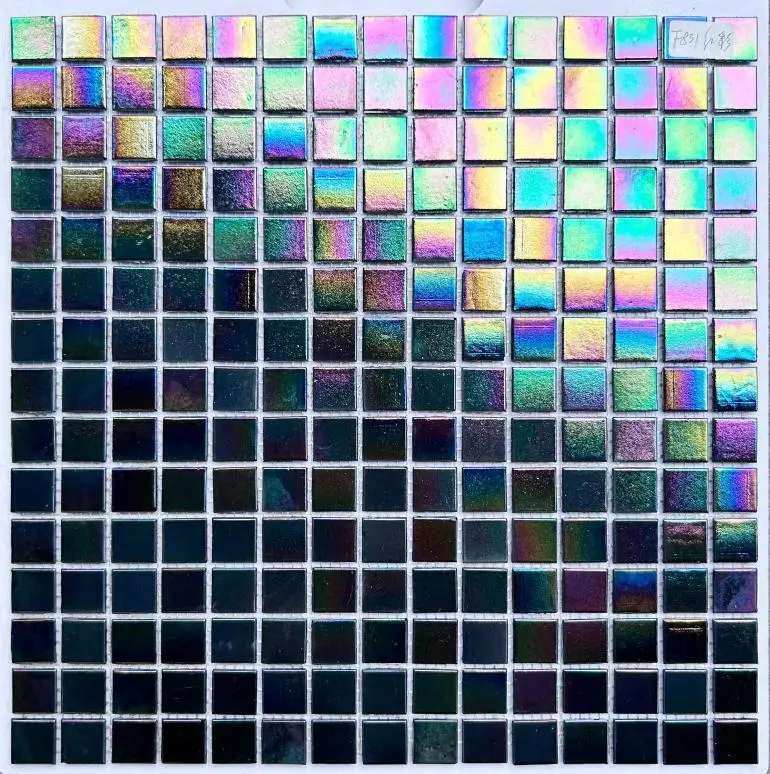 F381 | 327x327mm | Glossy 1