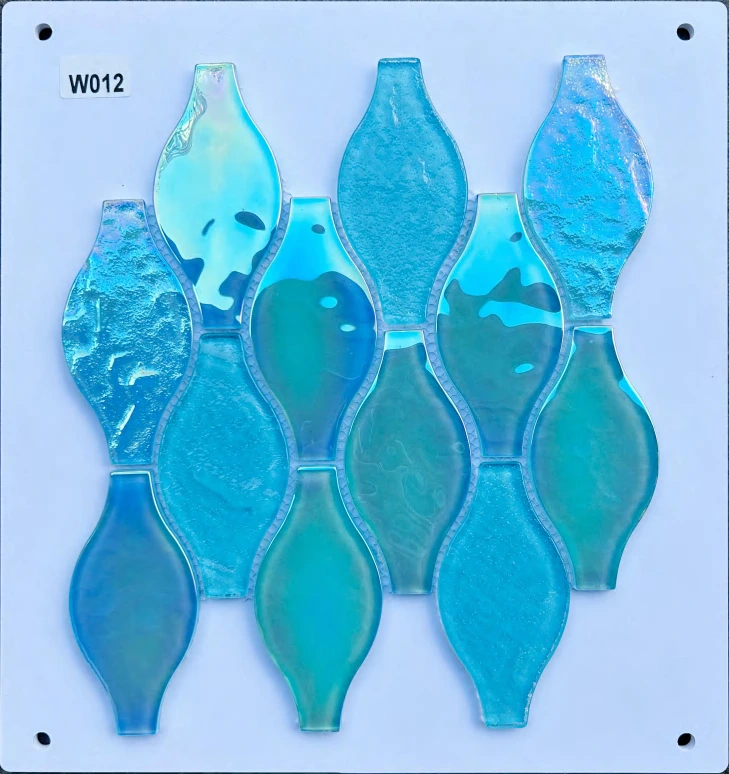 W012 | 246x240mm |  raised-texture 1