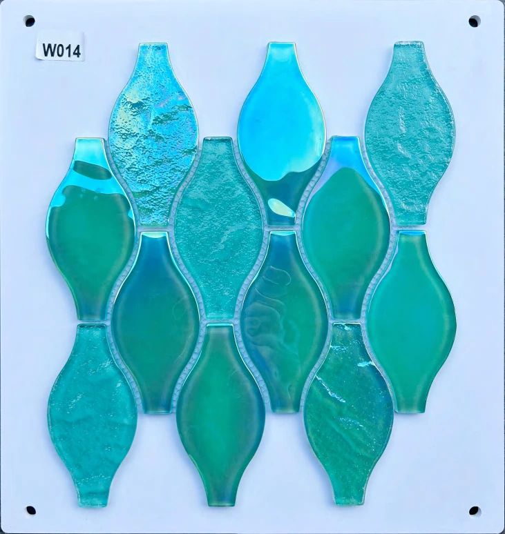 W014 | 246x240mm |  raised-texture 1