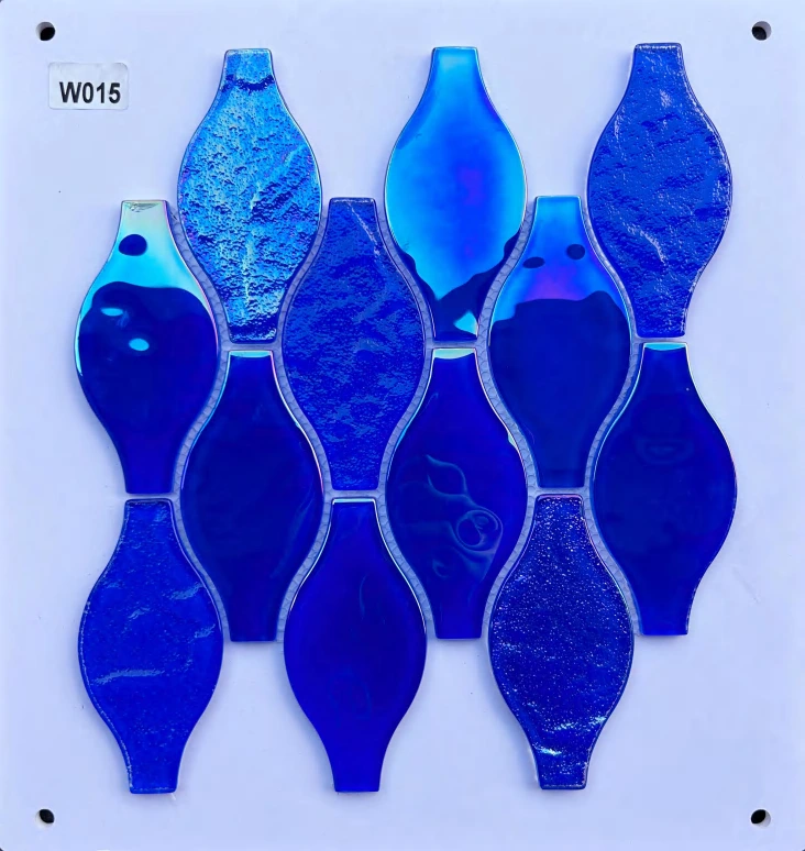 W015 | 246x240mm |  raised-texture 1