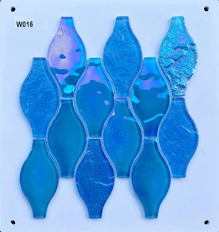 W016 | 246x240mm |  raised-texture 1