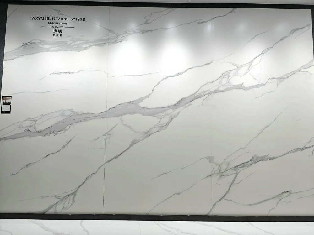 1778SY | 1600x3200mm | Soft Gloss 1