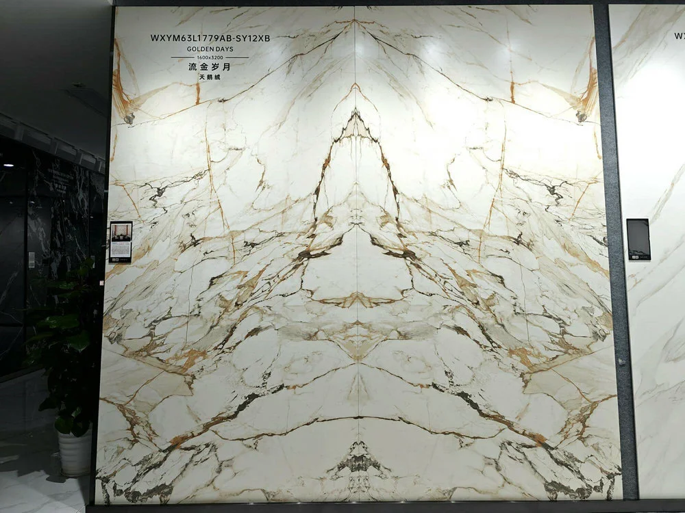 1779SY | 1600x3200mm | Soft Gloss 1