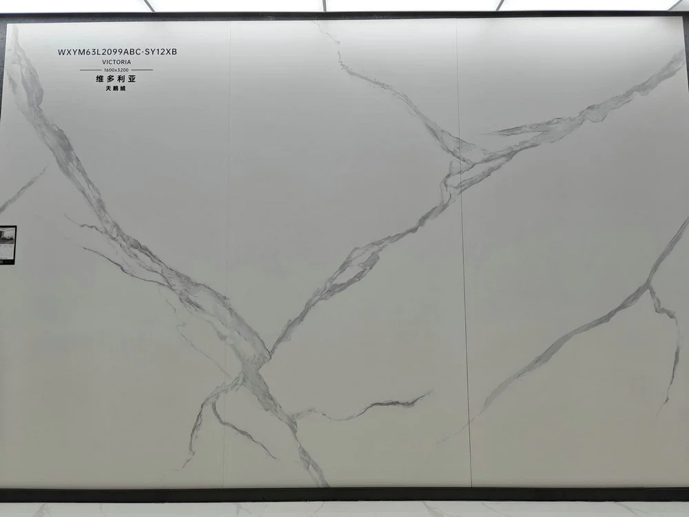 2099SY | 1600 x 3200 mm | Finition brillante mate 1