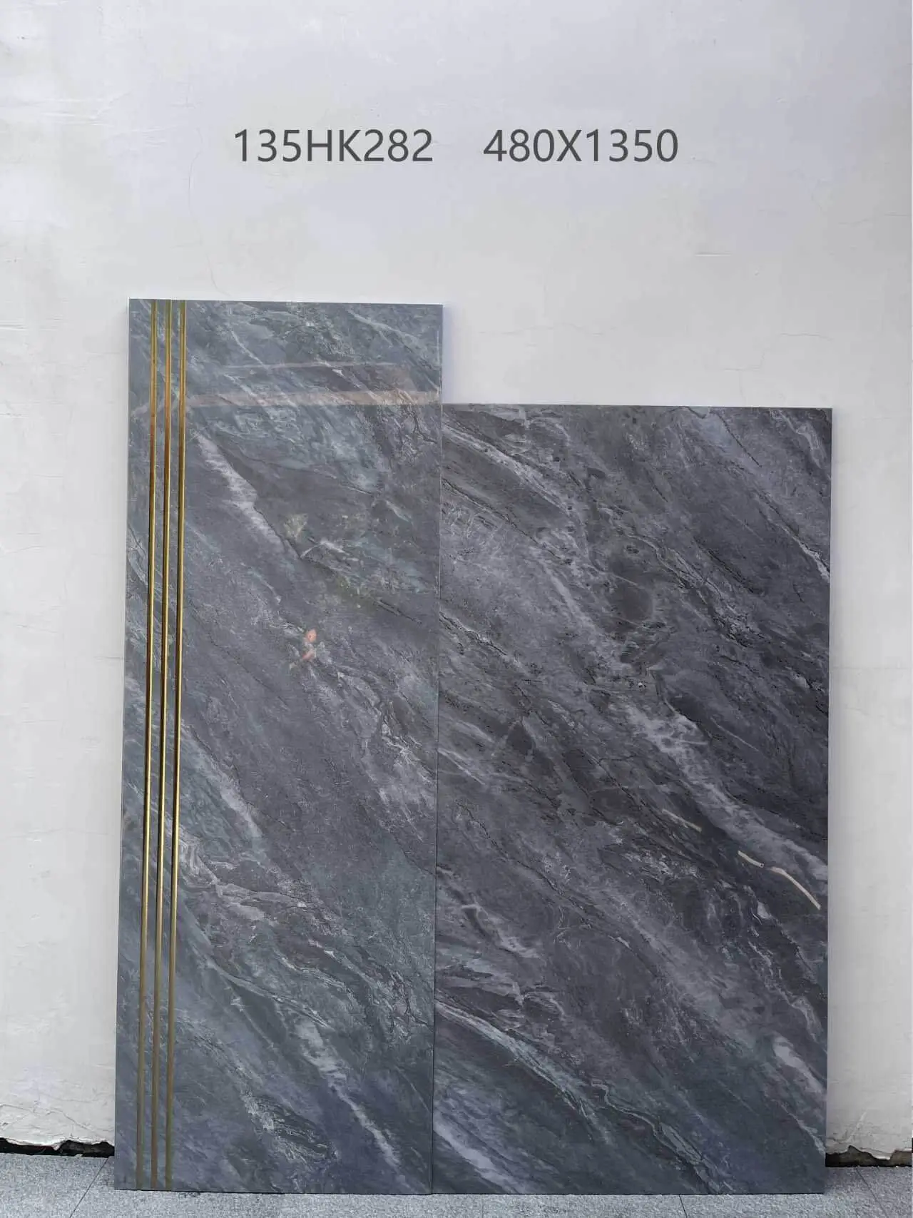 135HK282  | 1350x470mm | Glossy 1