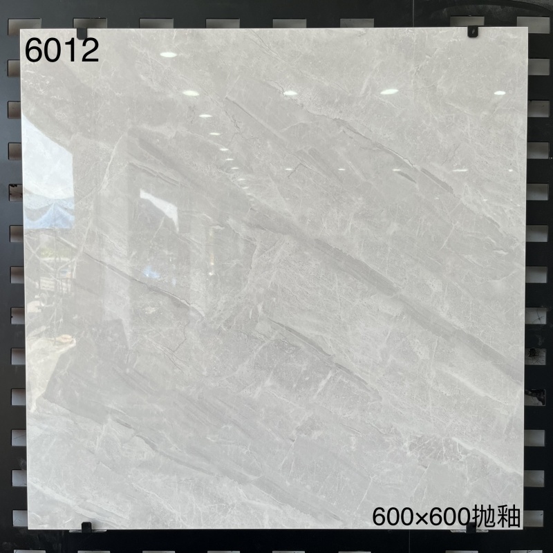 6013 | 600 x 600 mm | Brillant 2