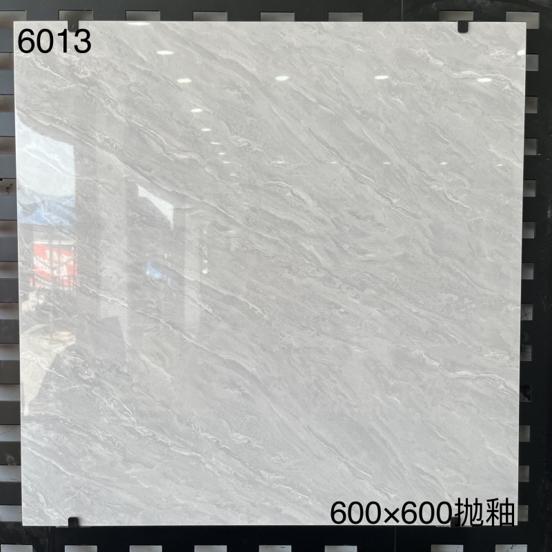 6013 | 600 x 600 mm | Brillant 1