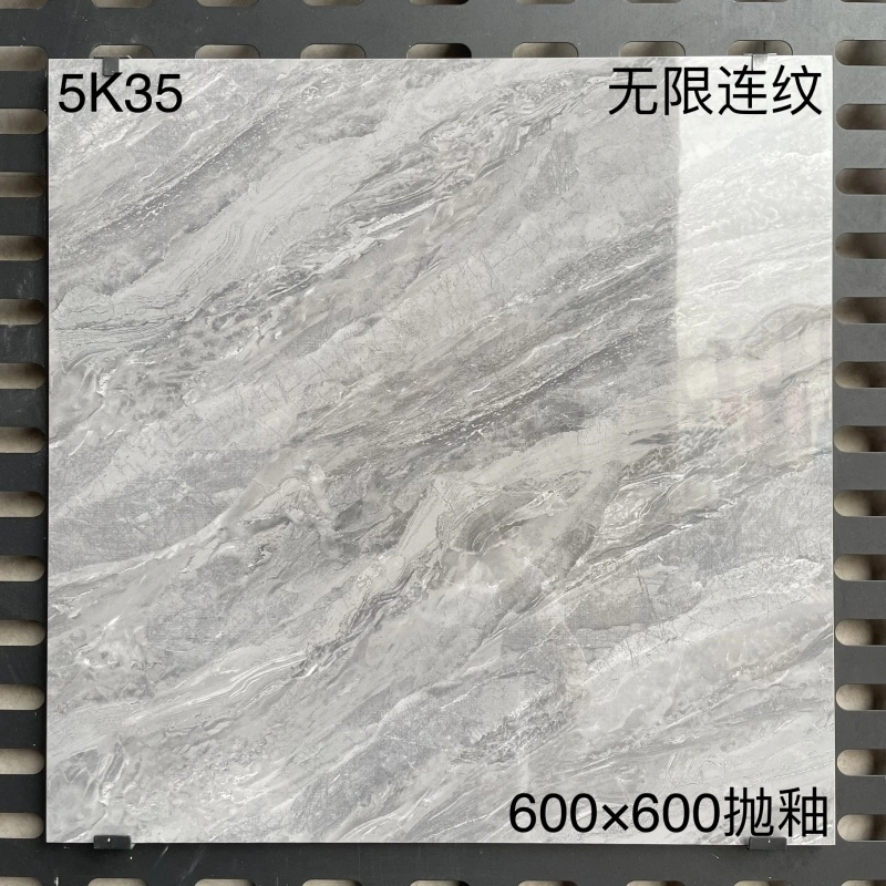 5K35 | 600 x 600 mm | Brillant 1