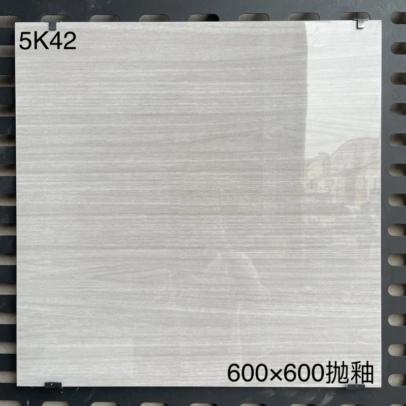 5K42 | 600 x 600 mm | Brillant 1