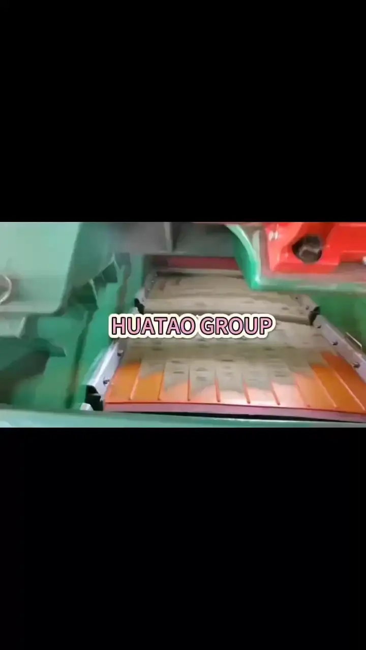 Red PU Mesh 0.5mm for Coal Washing Anti-Clogging with 40% Open Area 1