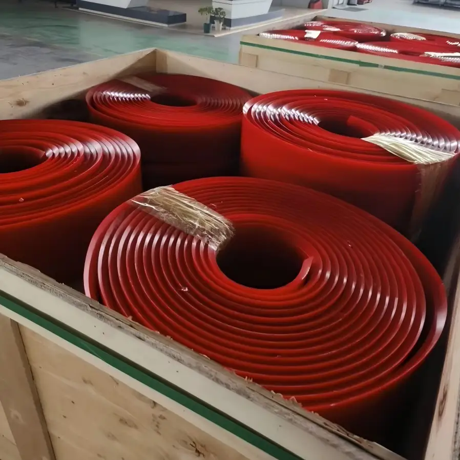 Placa de faldón para transportador de poliuretano de alta elasticidad1 1