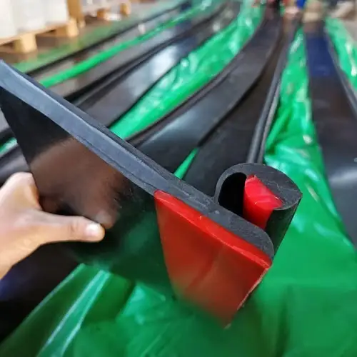 Solución de sellado antipolvo para faldones de poliuretano en cintas transportadoras de canteras 1