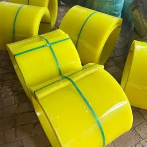 Faldón de uretano para cintas transportadoras, flexible, de baja fricción, para protección de cintas transportadoras a granel. 1
