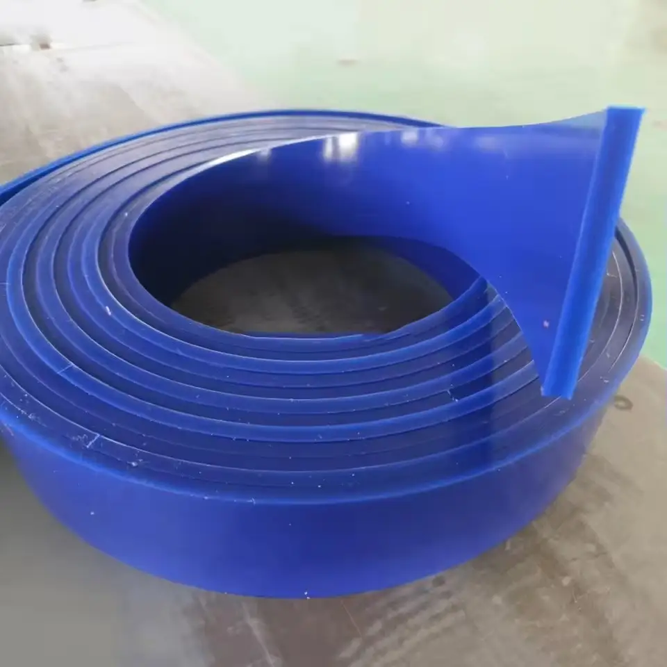 Faldón de sellado de poliuretano para cintas transportadoras, resistente al desgaste y al control de polvo, para plantas de cemento. 1