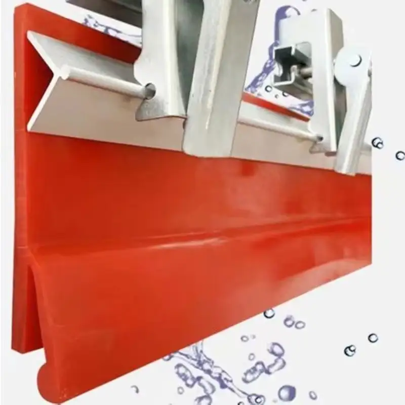 Polyurethane Conveyor Skirt Board Black PU Material Long Service Life Mining Conveyor 1