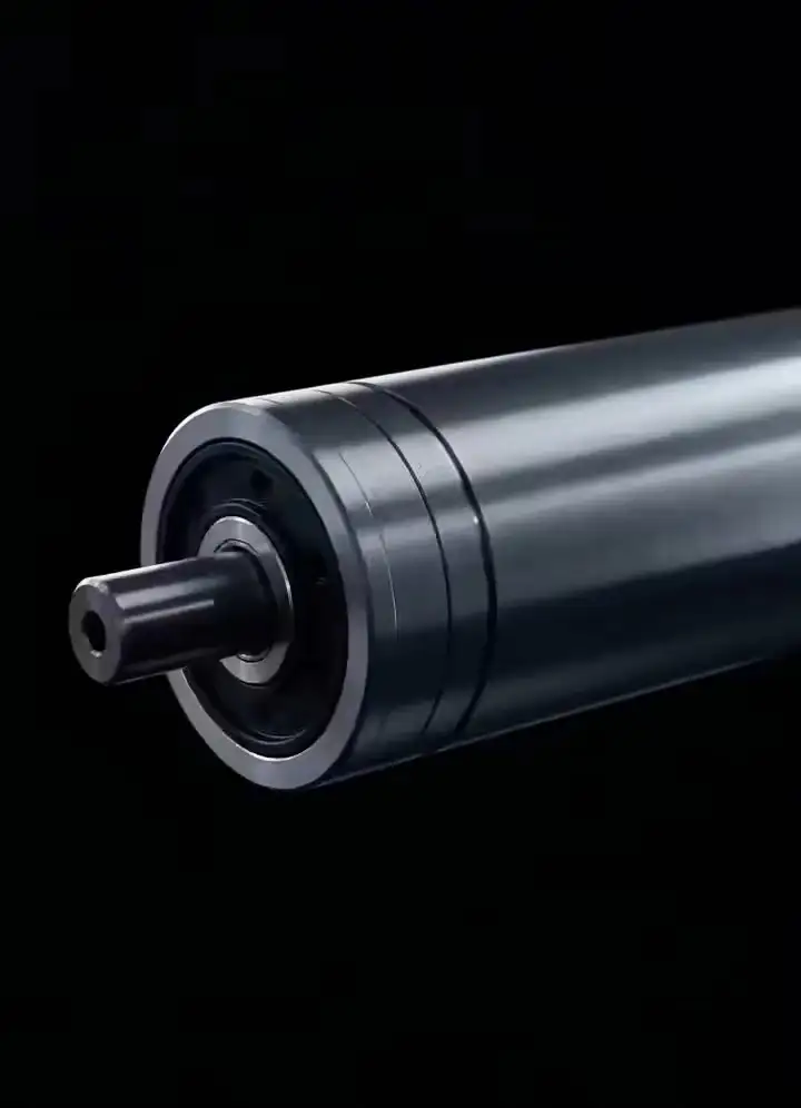 Sistema de transporte para canteras con rodillo de impacto, anillo de goma y sistema de absorción de impactos para cintas transportadoras mineras. 1