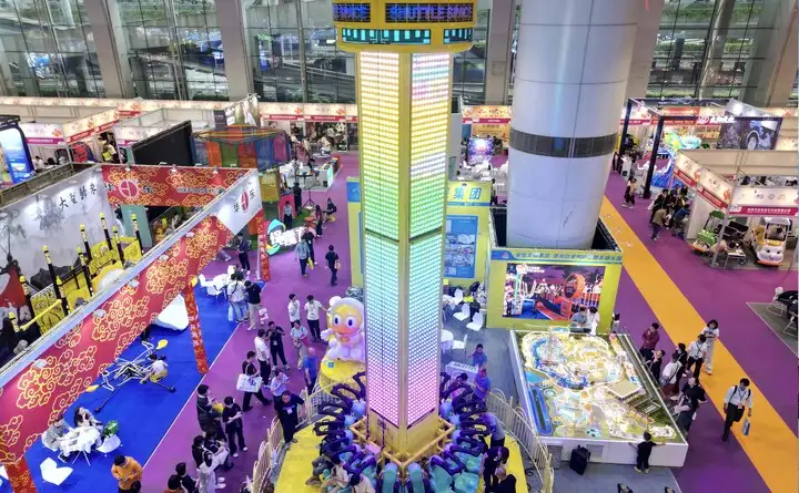 Outdoor Amusement Park Jumping Machine-1744249943148133 | Anxin