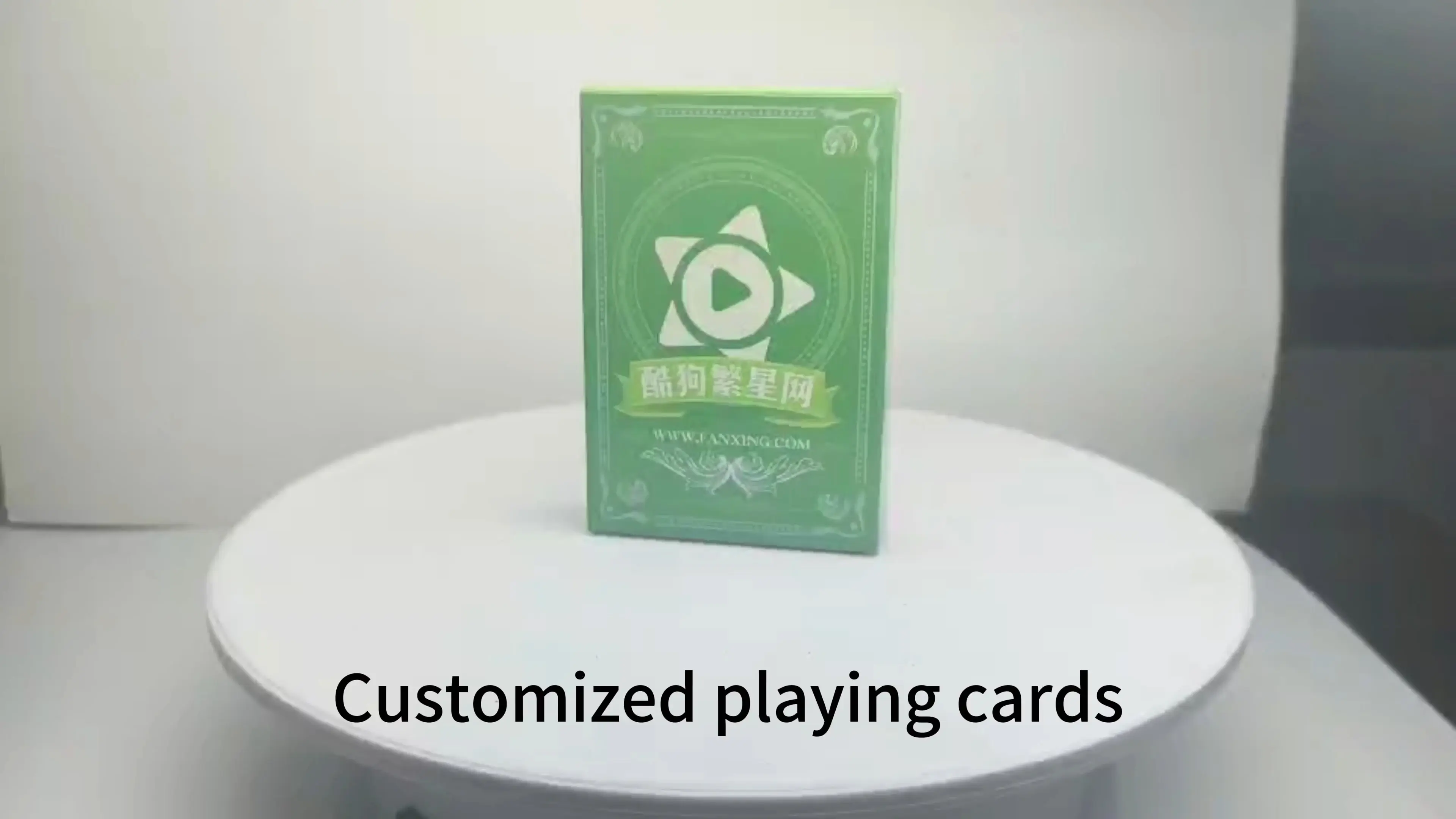 Baraja de cartas personalizada con caras de estrellas de perros geniales de Before Christmas 1