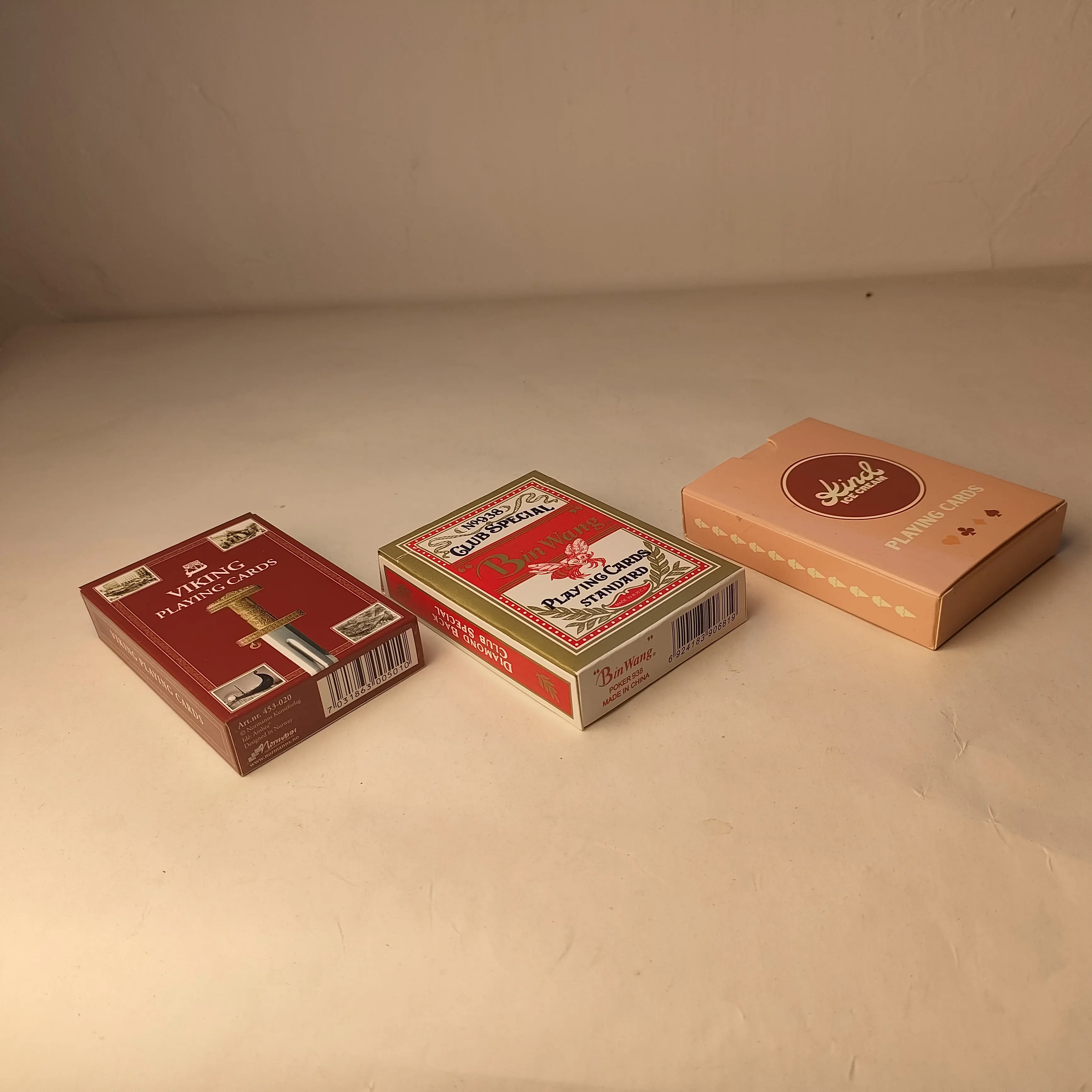 Bin Wang Klassische Spielkarten – Premium-Pokerdeck zum Anpassen für Spieler und Sammler 1