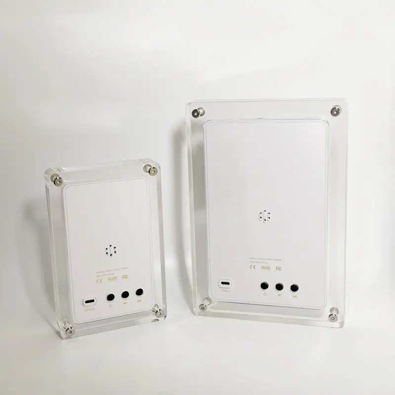 Best Digital Photo Frame with Rechargeable Battery by YIAIFRAME 5