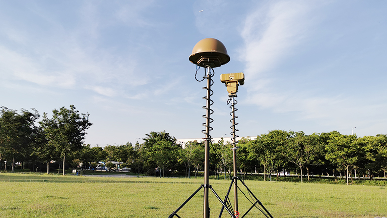 Digital Eagle QR-12 Anti Drone System with UAV Detection and Jamming 8