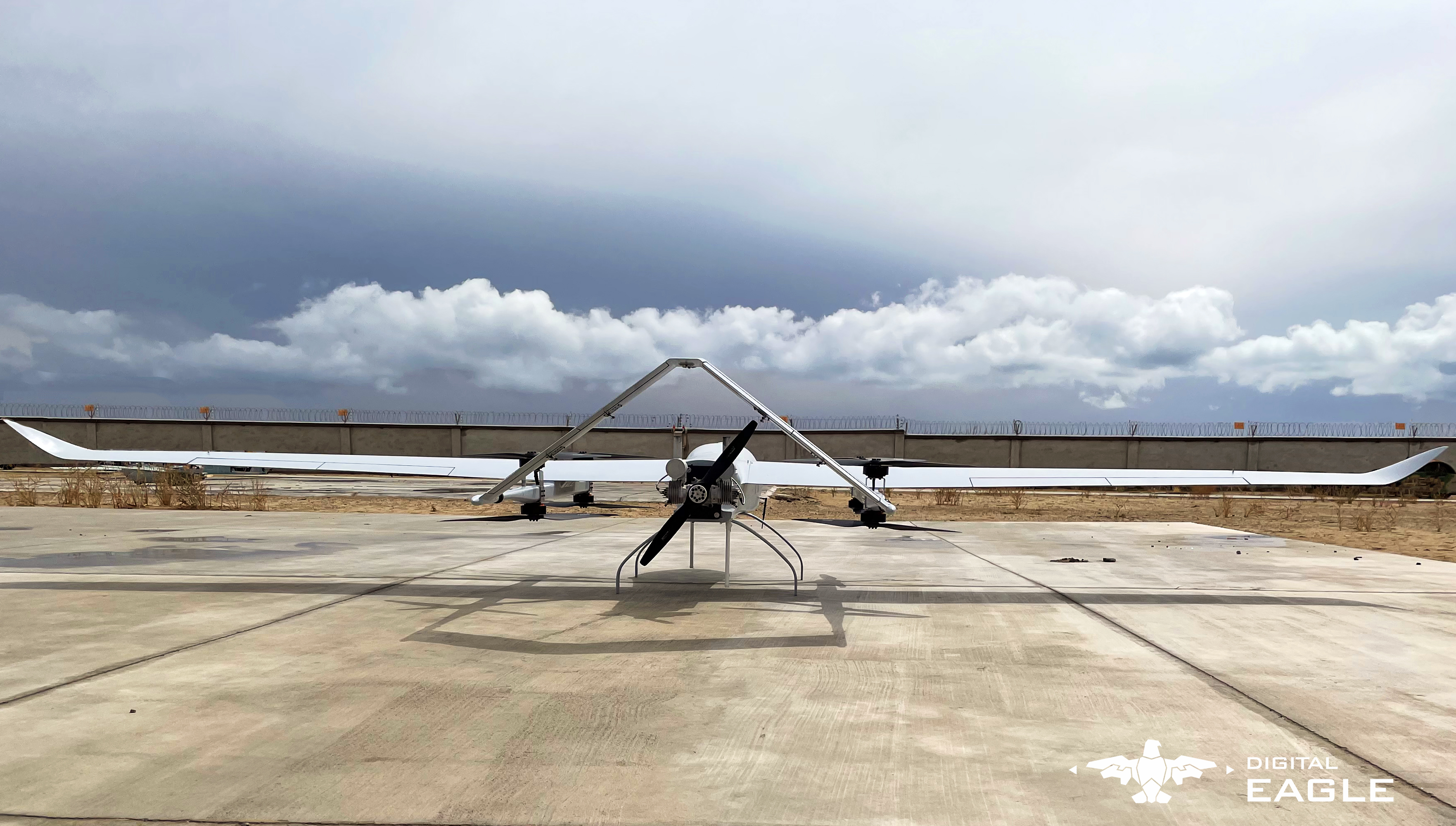 Digital Eagle Fixed Wing VTOL Drone YFT-CZ70RC for Long Range Surveillance Training 6
