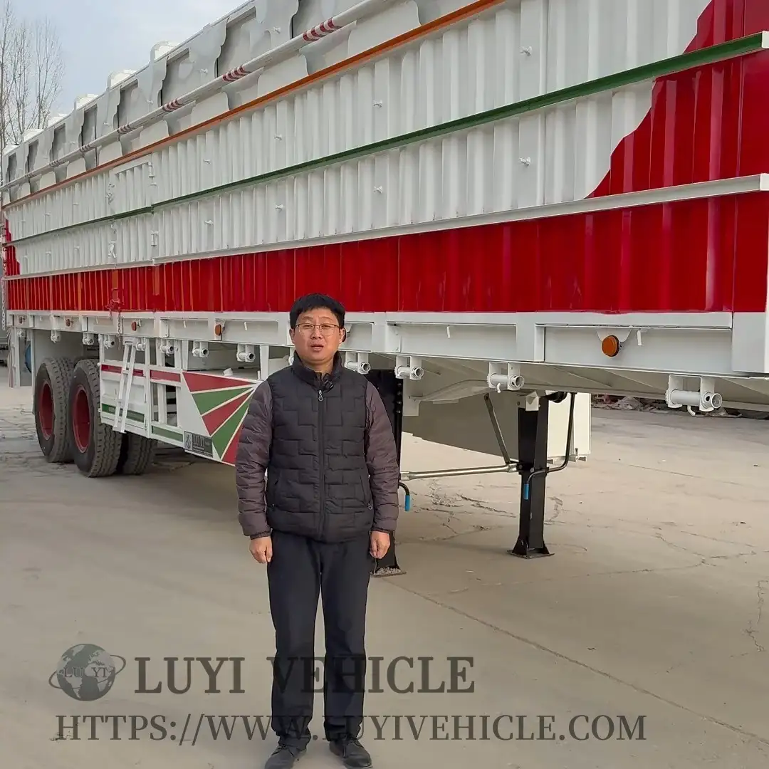 مقطورة سياج ذات محورين وجدار جانبي نصف مقطورة 1