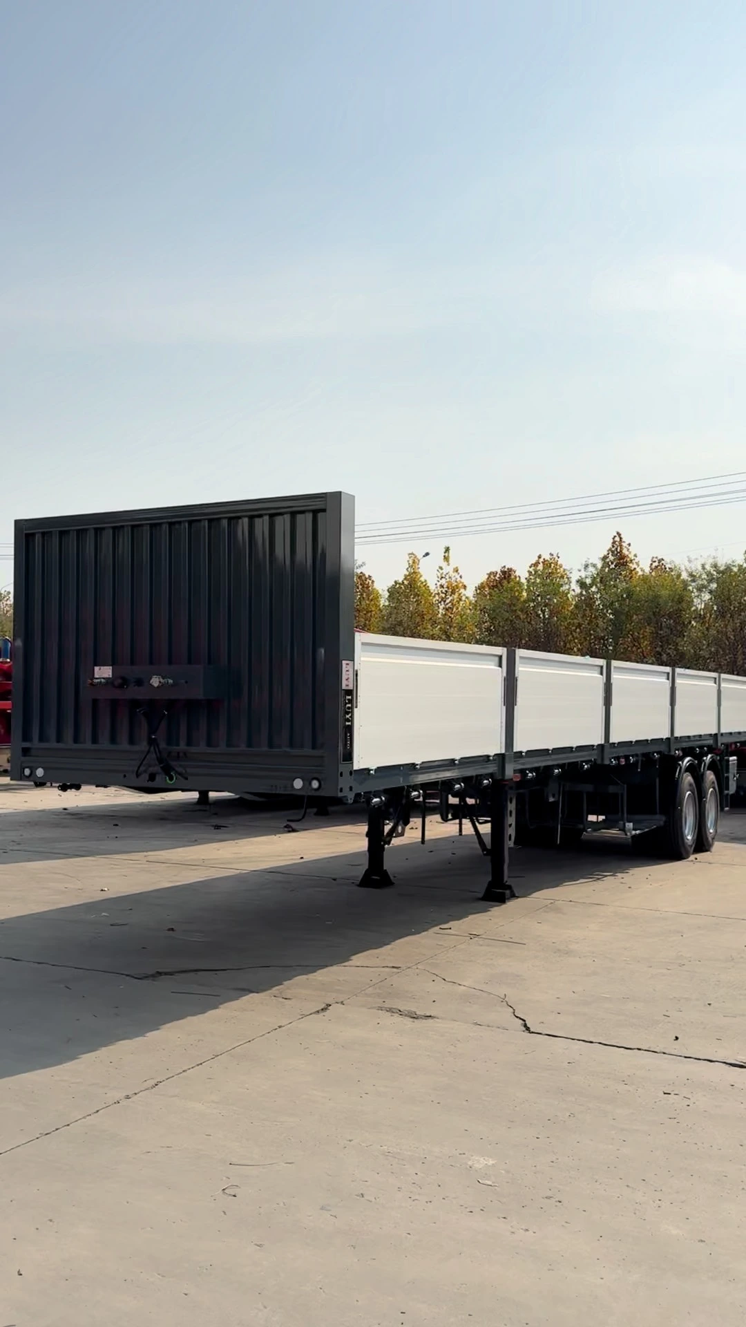 FeiChi Aluminum Alloy Side Wall Semi-Trailer 30-100 Tons, Customizable 1