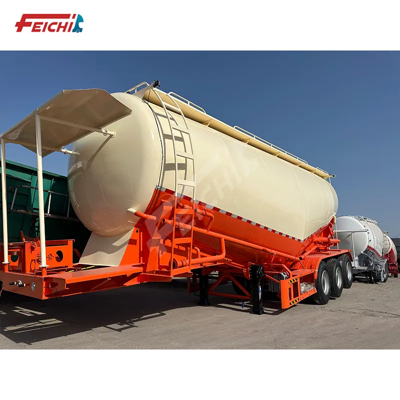 Top Dry Bulk Pneumatic Tanker Factory 4