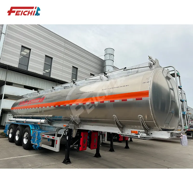 Best Semi Trailer Water Tankers for Sale 4
