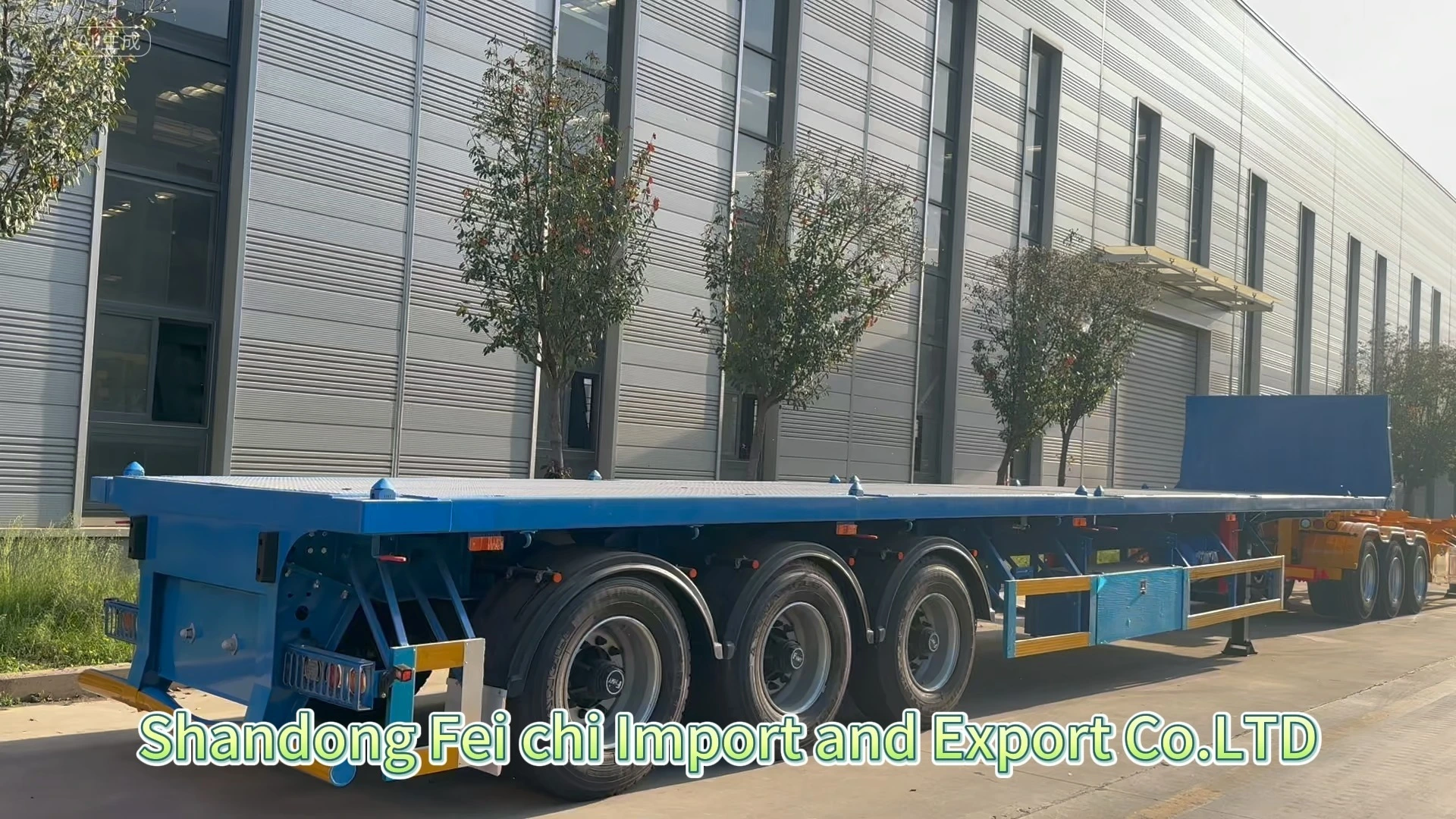 Полуприцеп-платформа, синий, Танзания, индивидуальные грузоперевозки. Полуприцеп-платформа. 1