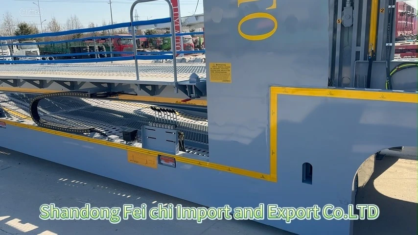 Car Carrier Semi Trailer 3-Axle Container-type Double-deck Enclosed Vehicle Protection Transport Trailer 1