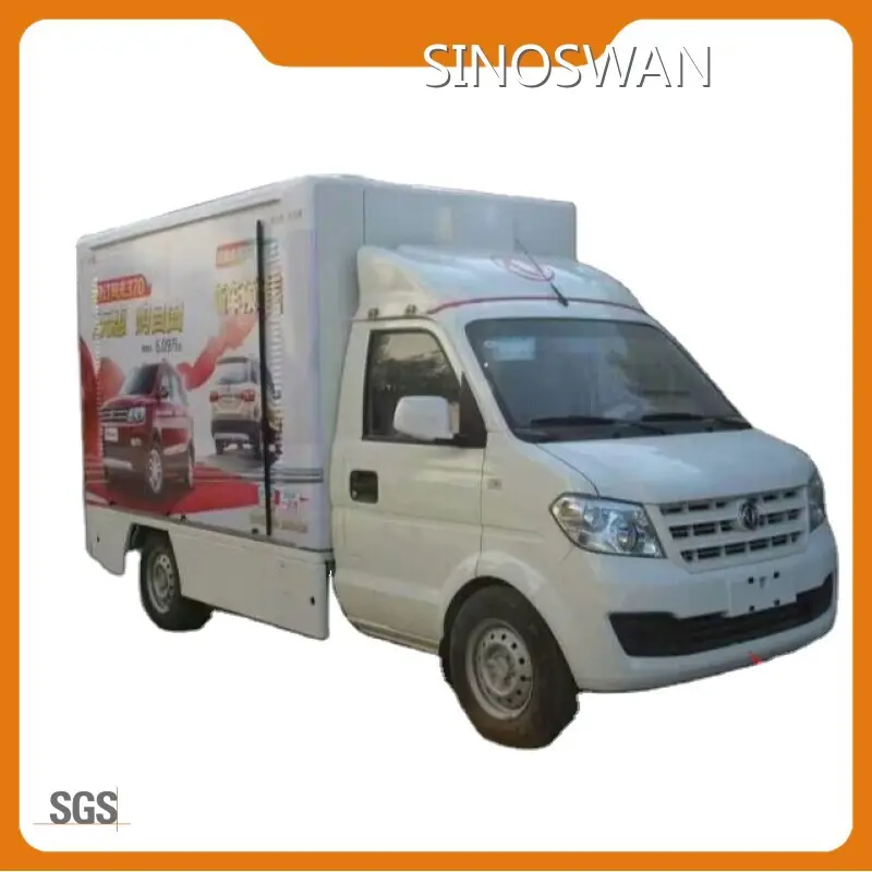 Mobile Hydraulic Stage for Business for Political Rallies and Campaigns 1