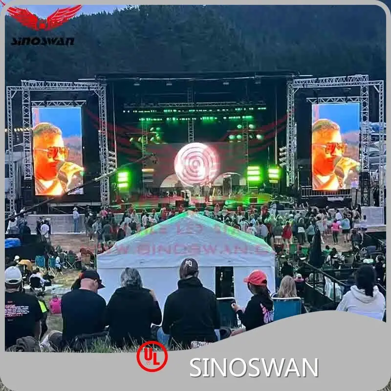 For Concerts and Music Festivals Small Mobile Stage Trailer by SINOSWAN 1