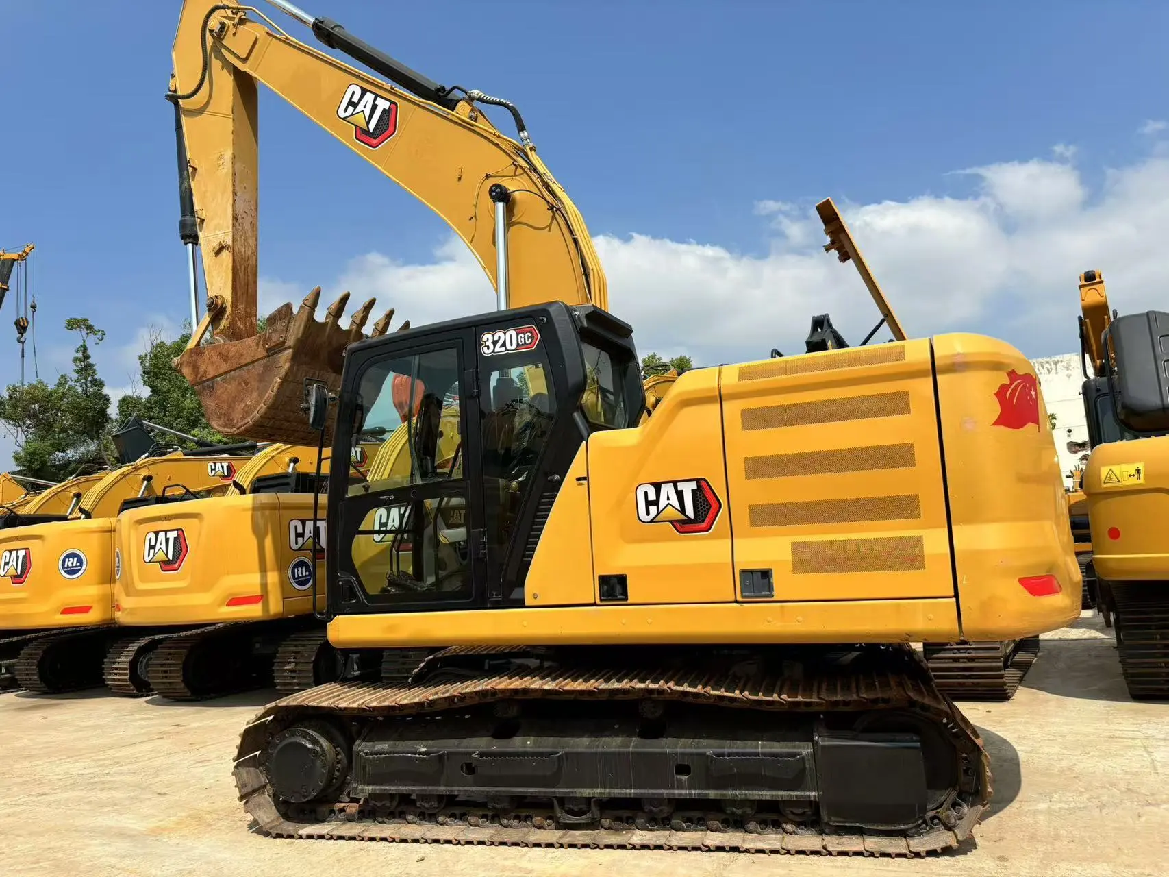 รถขุดมือสองญี่ปุ่น สภาพดี 320gc Caterpillar Digger Construction Equipment For Sale 1