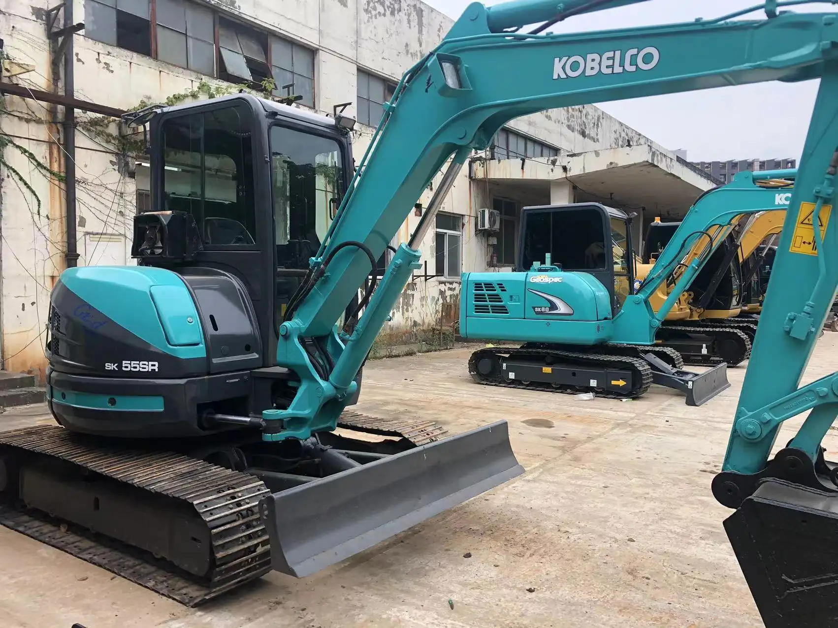 Why Invest in Kobelco Excavators for Different Terrain? 1
