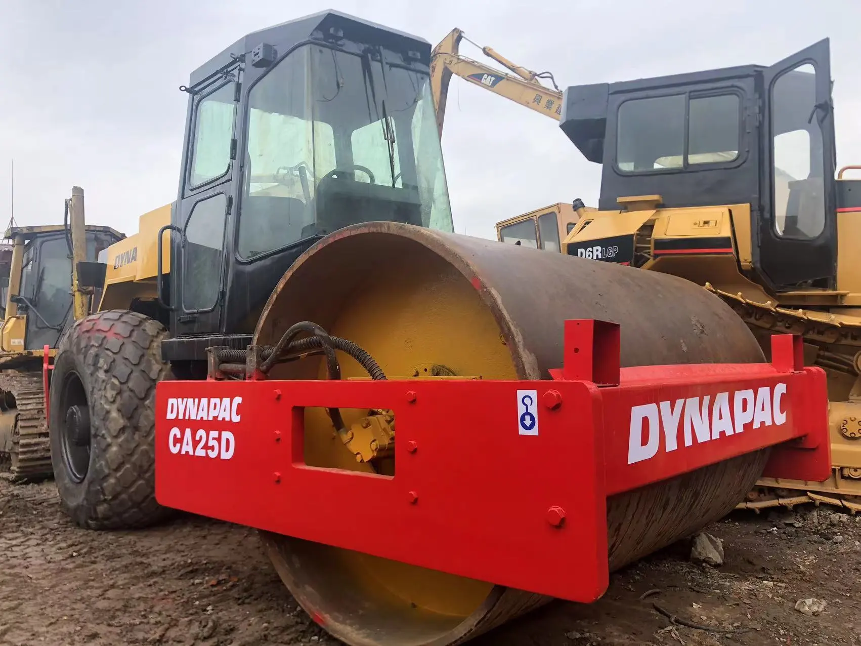 Second hand Dynapac CA25D CA30D Road Roller Compactor Machine With Excellent Low Price Second Hand For Sale 1