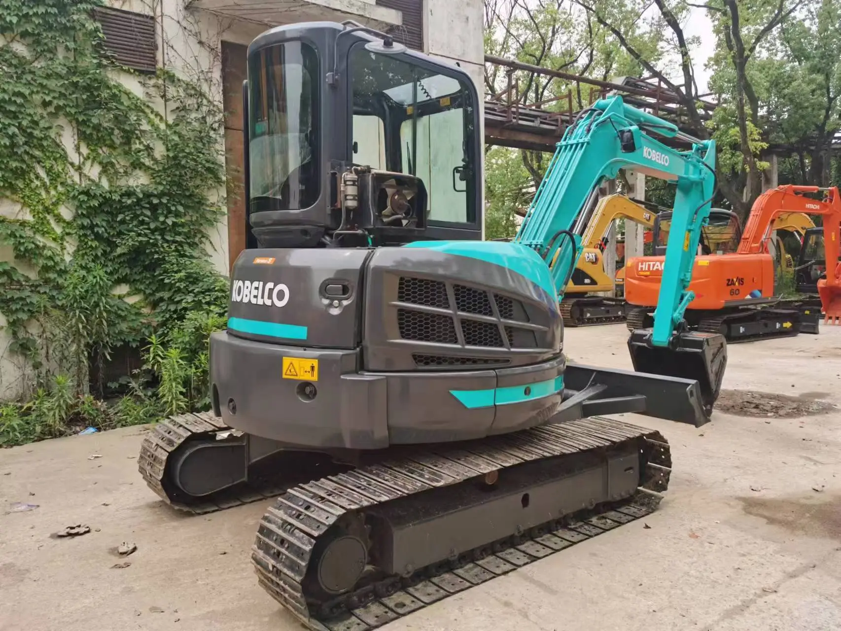Second Hand Diggers Crawler - - Junwei Machinery 2