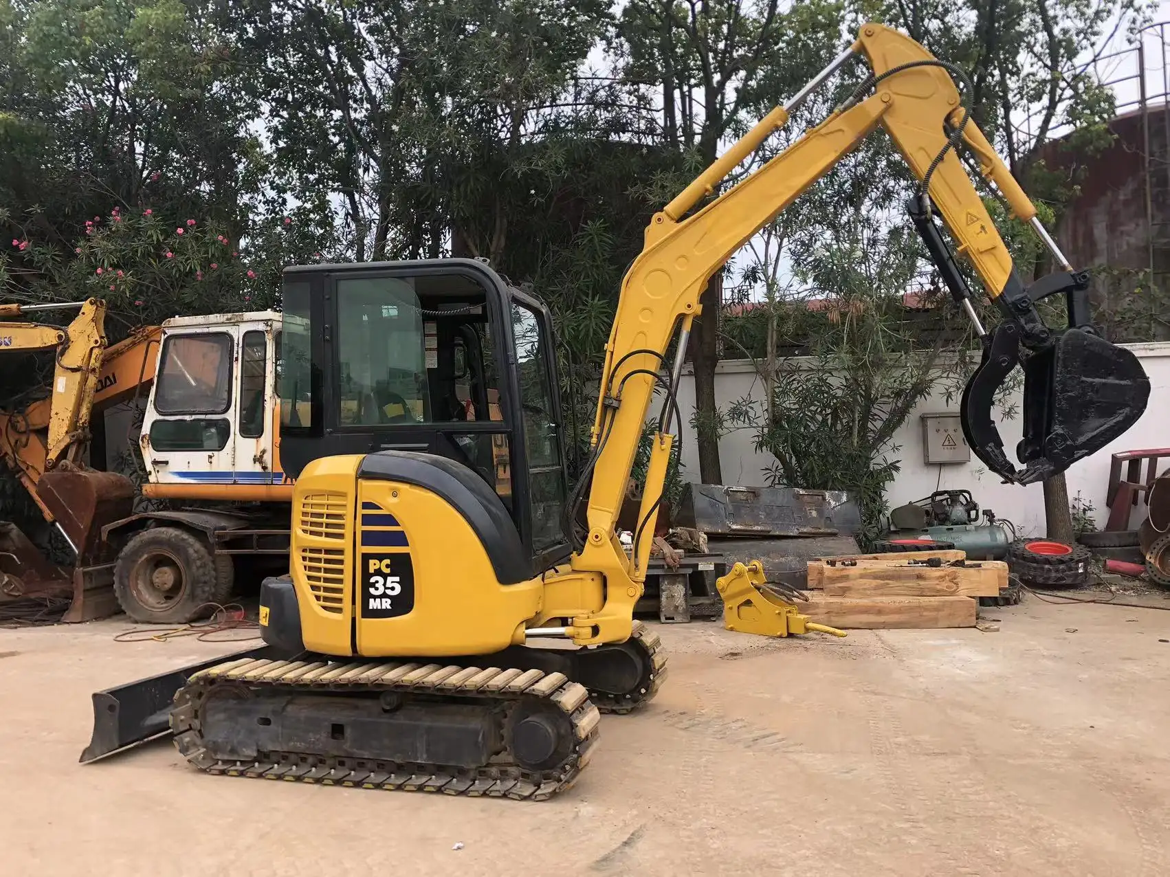 Used Excavator for Sale Komatsu Pc35 Wholesale - Junwei Machinery 5