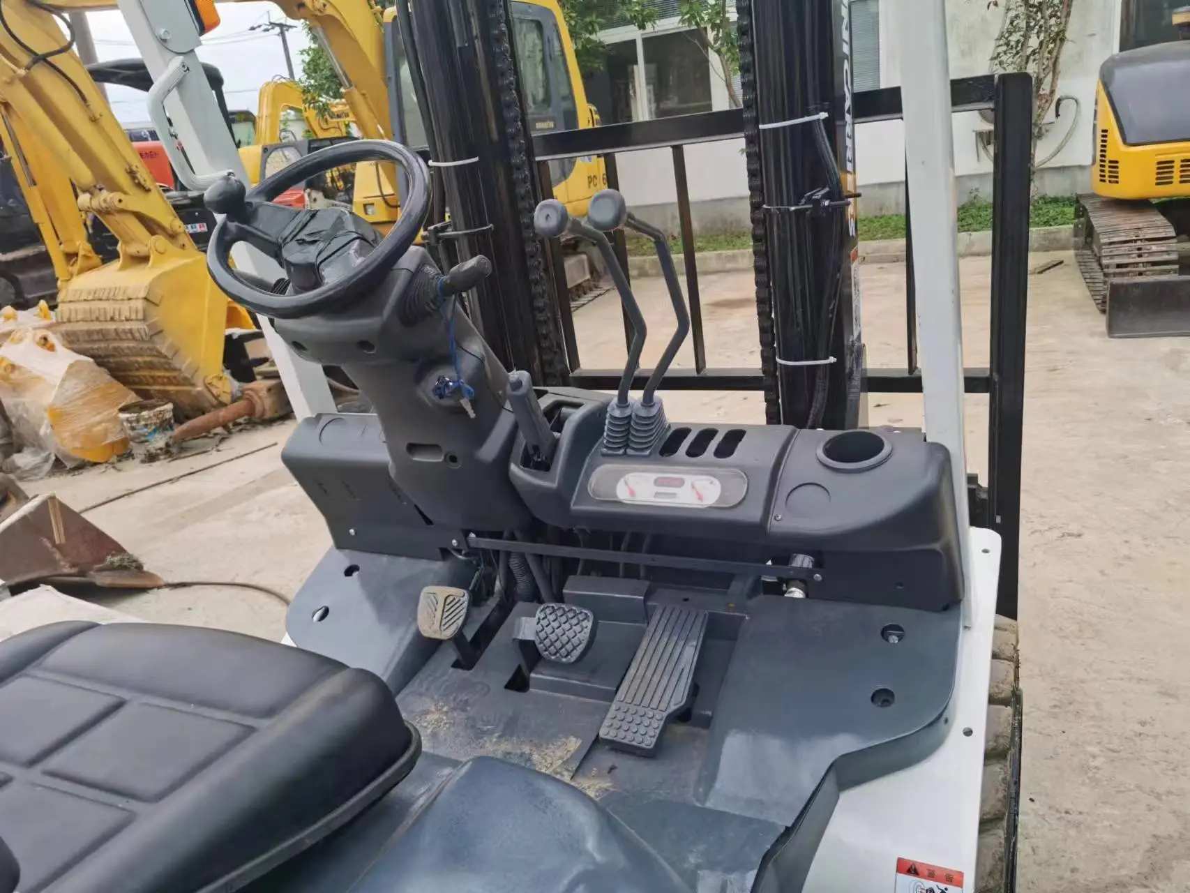 Used Lift Trucks for Sale Provide by Junwei Machinery 6