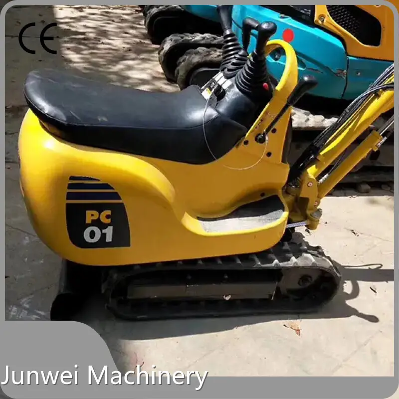 2nd Hand Diggers Komatsu Pc01 Excavator by Junwei Machinery 1