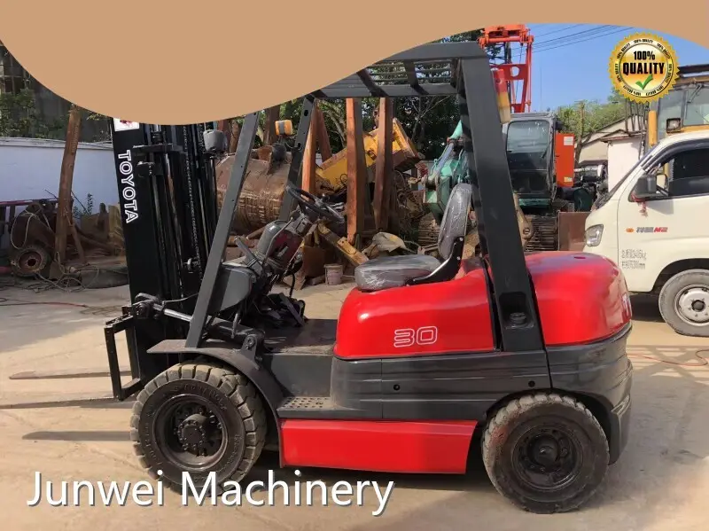 2nd Hand Construction Equipment Used Toyota Forklift by Junwei Machinery 1