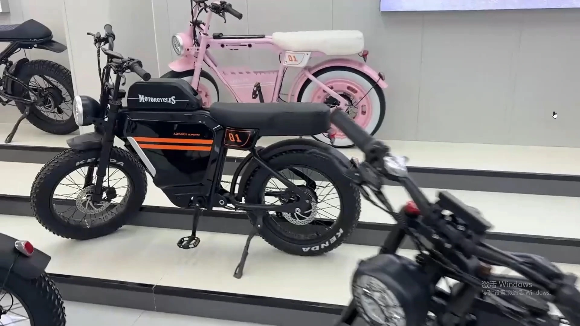 EU Warehouse 48V 30AH 35AH 52AH 200KM Leisure Off Road Adult Electric Bike Electric Mountain Bike 20 Inch Fat Tire Electric Bike 1