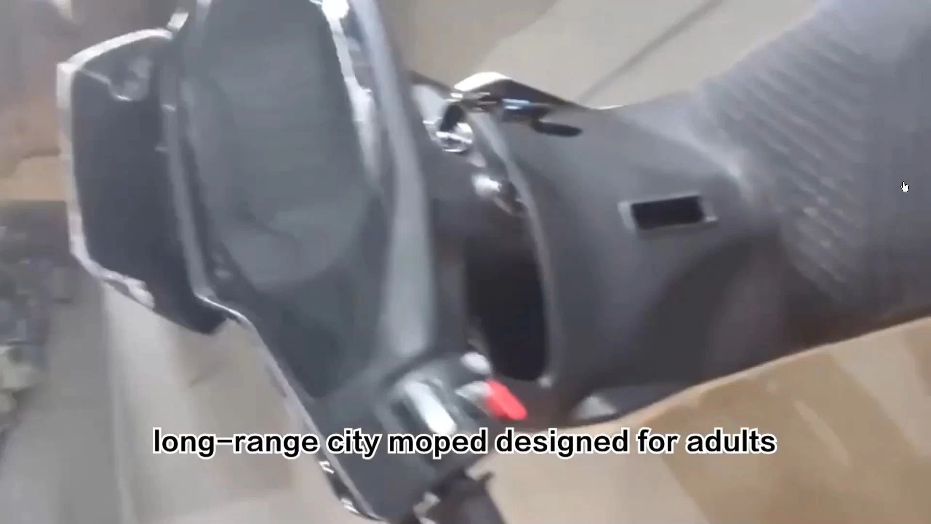 60V Lithium Battery Electric Moped Scooter Streetbikes 1000W Motor Power 60Km/h Speed LCD Display Electric Motorcycles 1