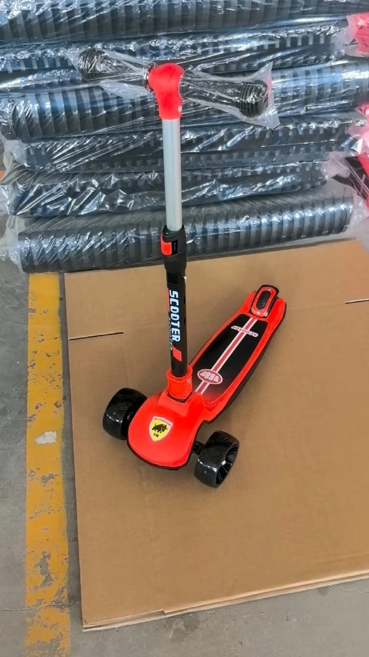 Wholesale DomeRide Adjustable Pu Flashing Wheels Kids Scooter Light Printed Children's Scooter / 3 Wheel Portable Foldable Kids Scooter 1