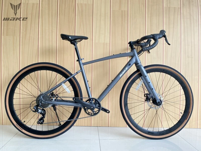 700C aluminum alloy curved handle road bicycle road bike 9-speed disc brake 1