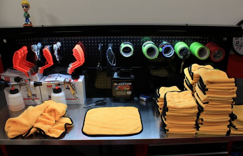 How, why & when to inspect your microfiber towels when detailing cars? 3