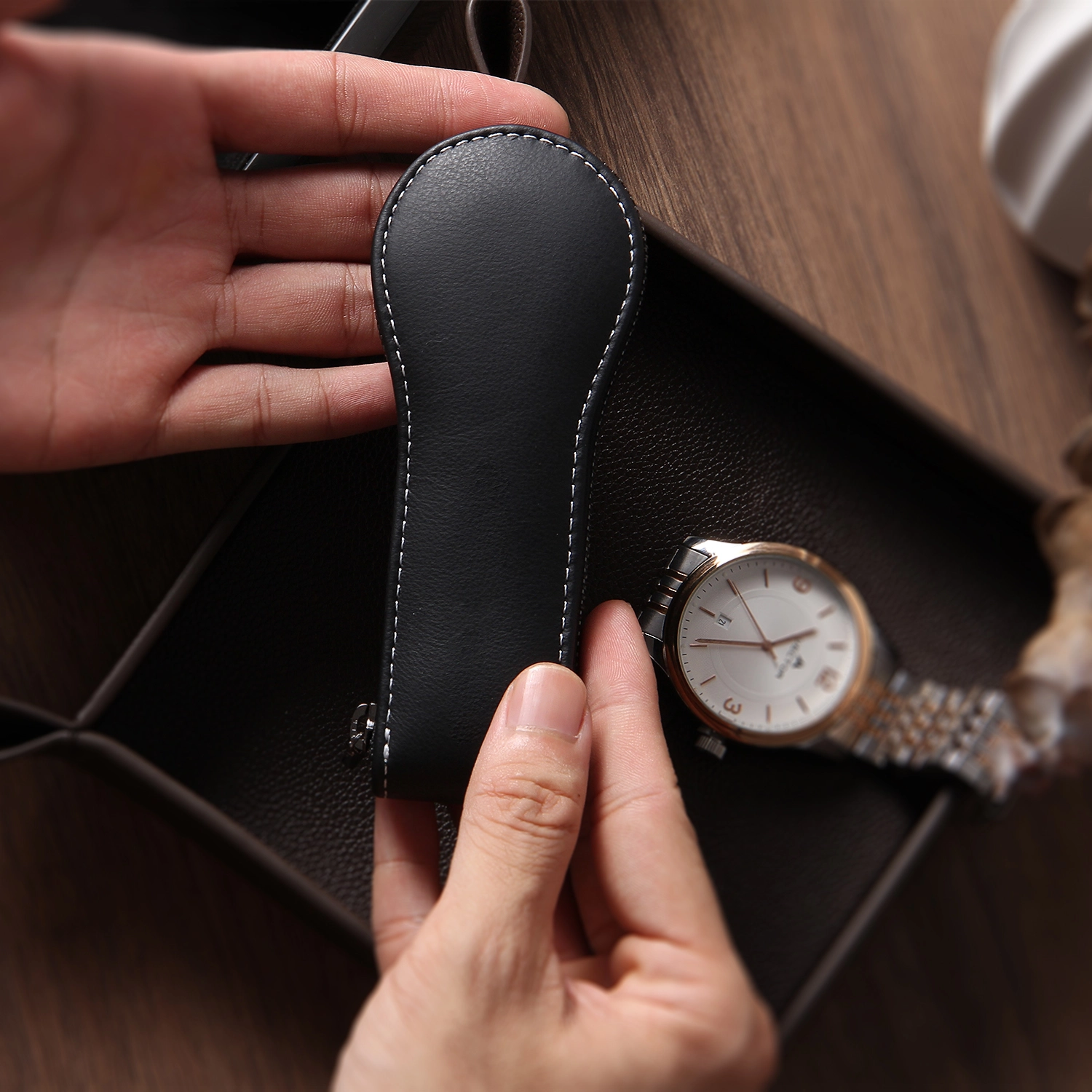 Foldable Leather Watch Pouch Portable PU Leather Wristwatch Box Travel Watch Roll Storage Case 1